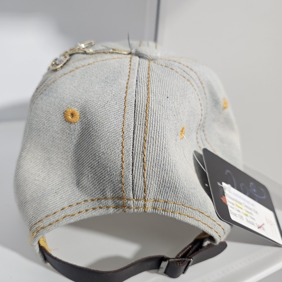 Embellished Crystal Flower Baseball Cap - Light Gray & Pink - Picture 3 of 3